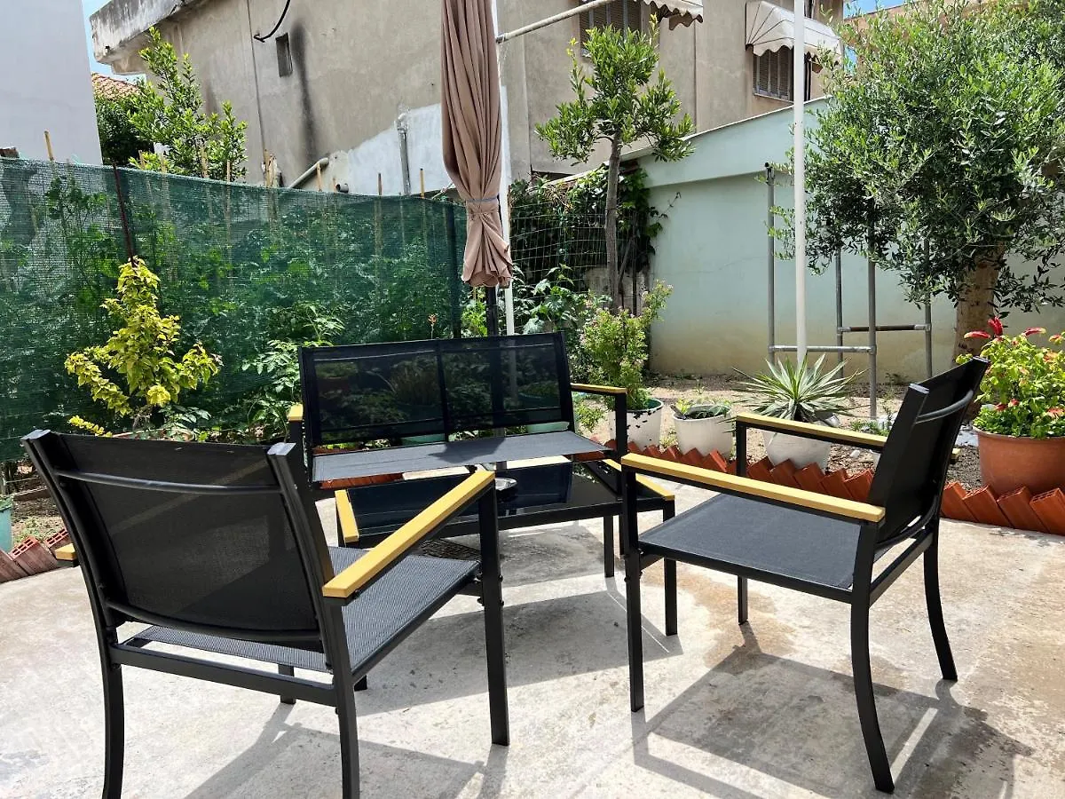 Mone Apartment 尼亚米卡尼奥纳